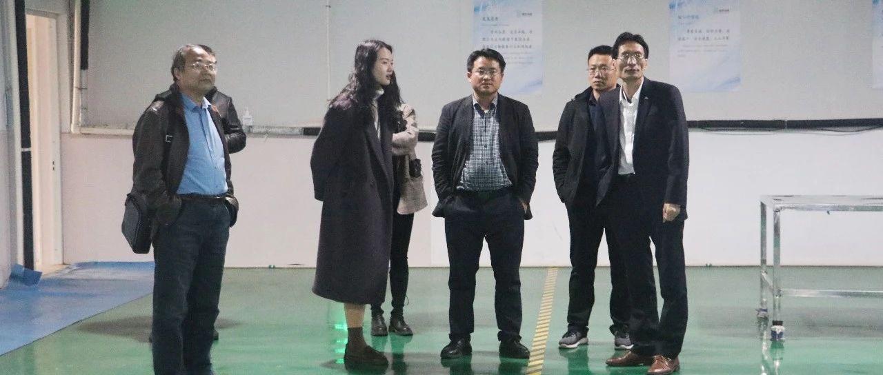 東營(yíng)市廣饒縣中醫(yī)院黨總支書記、院長(zhǎng)王景峰參觀考察日照市國(guó)濟(jì)尚領(lǐng)醫(yī)院管理服務(wù)有限公司